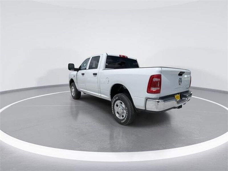 2023 RAM 3500 Tradesman Crew Cab 4x4 6