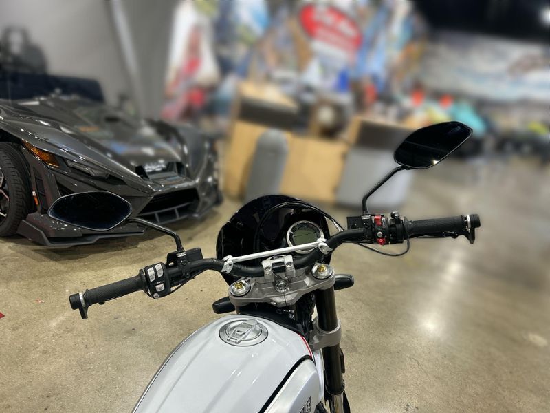 2021 Ducati SCRAMBLER DESERT SLED Image 19