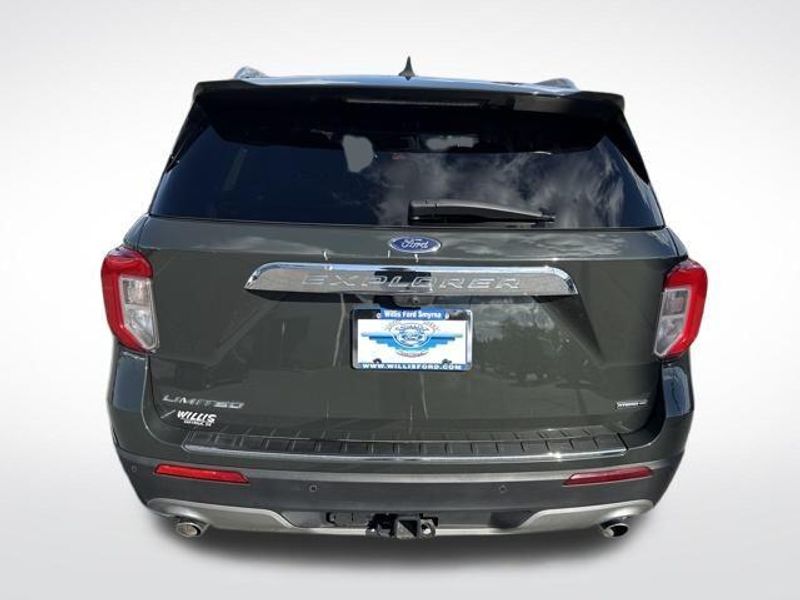 2022 Ford Explorer Limited photo 4