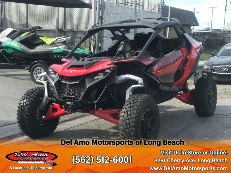 2024 Can-Am MAVERICK R X 999T DCTImage 2