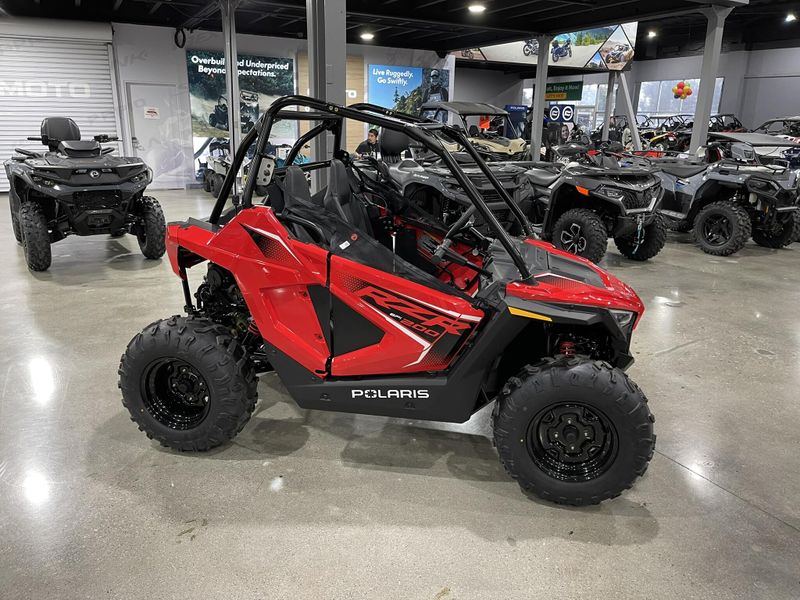 2025 Polaris RZR 200 EFI Image 10