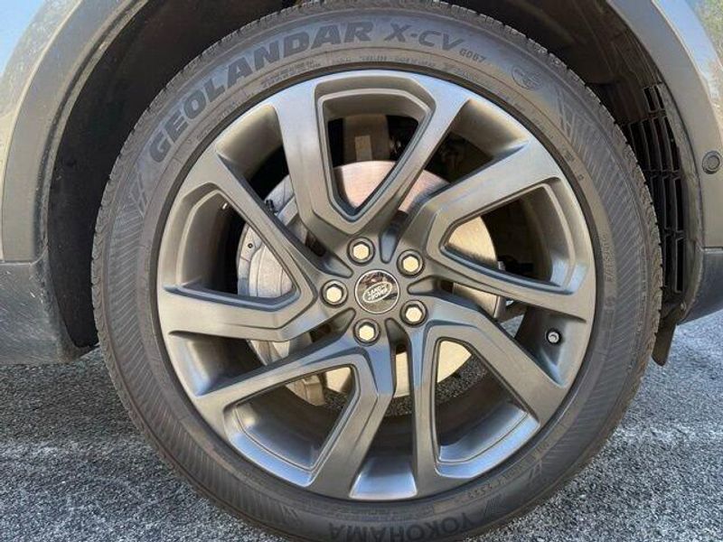 Used 2019 Land Rover Discovery HSE