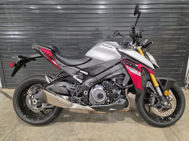 2024 Suzuki GSX-S1000
