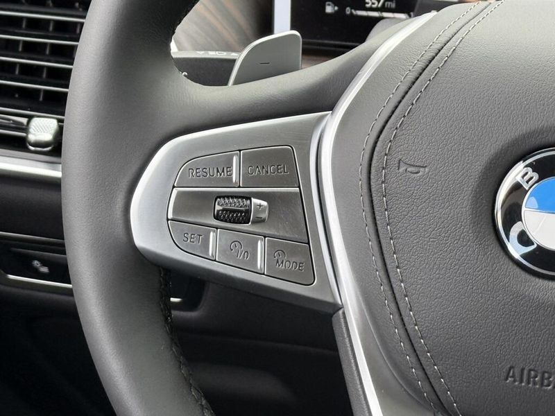 2025 BMW X7 xDrive40iImage 23