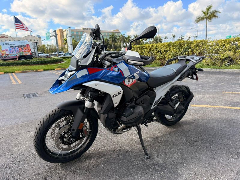 2025 BMW R 1300 GSImage 4