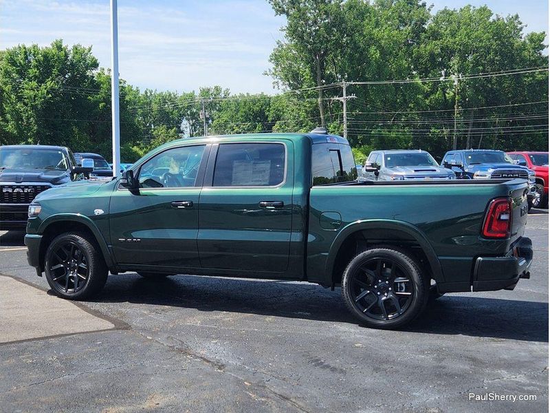 New 2026 RAM 1500 Laramie Crew Cab 4x4 5'7' Box