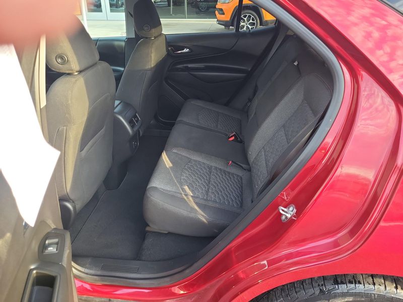 Used 2020 Chevrolet Equinox LTImage 10