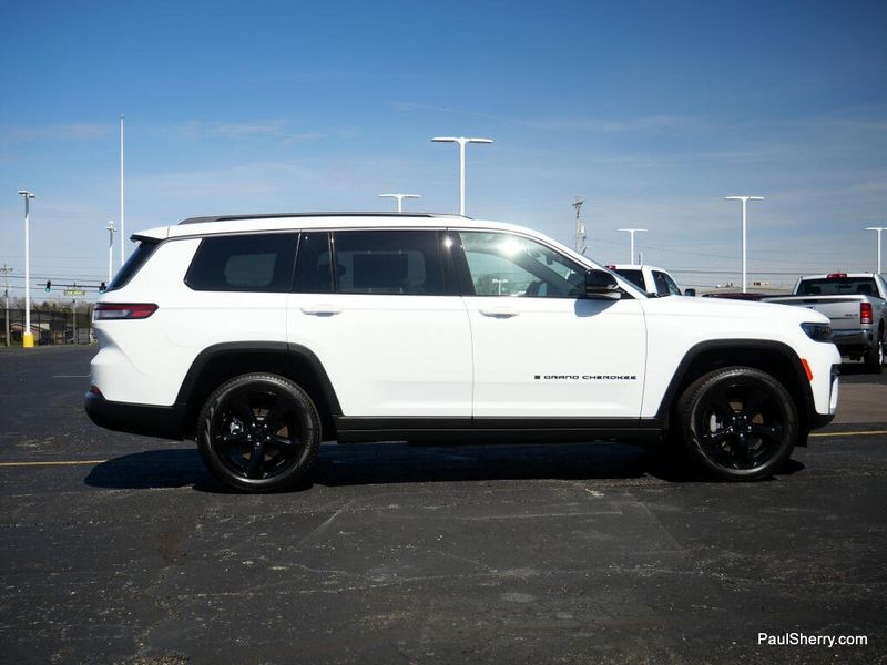 New 2026 Jeep Grand Cherokee L Limited 4x4