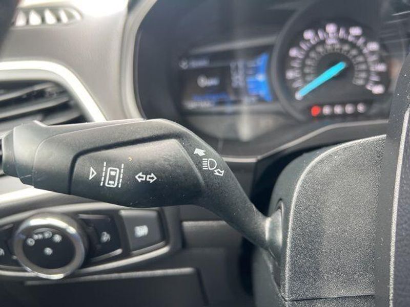2024 Ford Edge SELImage 36