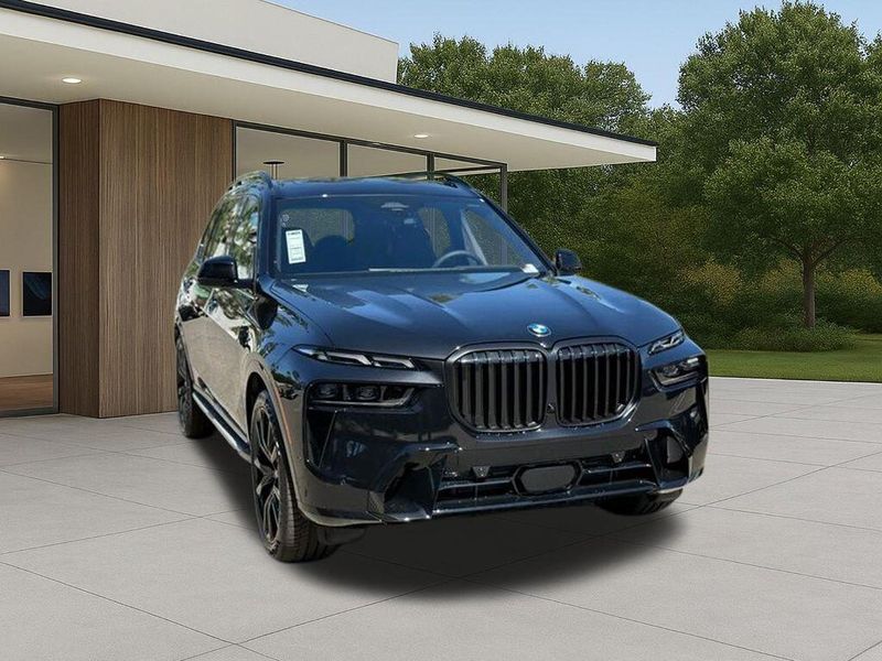New 2026 BMW X7 xDrive40iImage 5