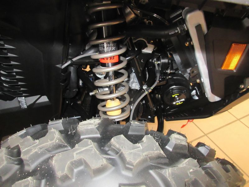 NEW 2026 CAN-AM OUTLANDER MAX LIMITED 1000R Image 21