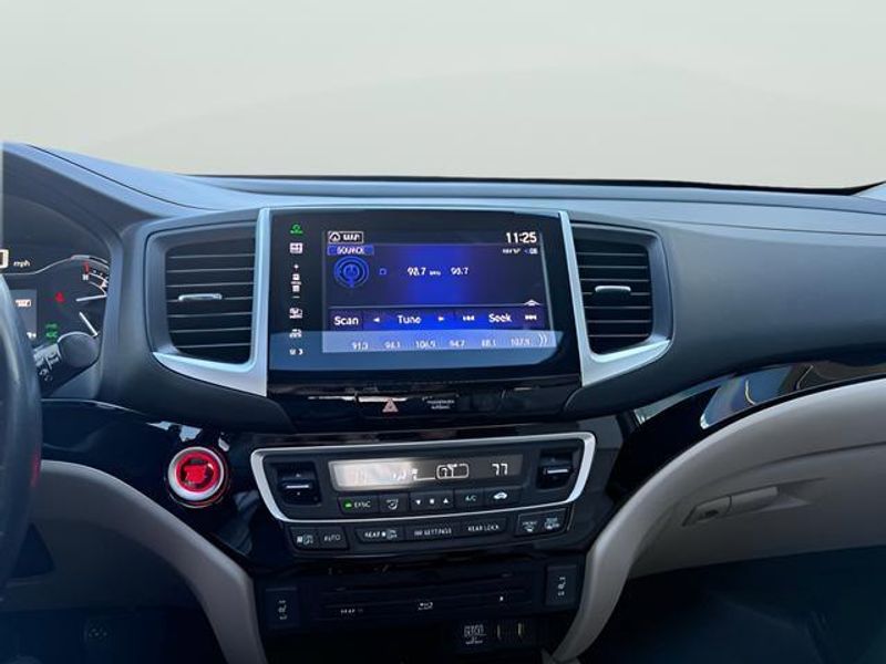 Used 2016 Honda Pilot Touring