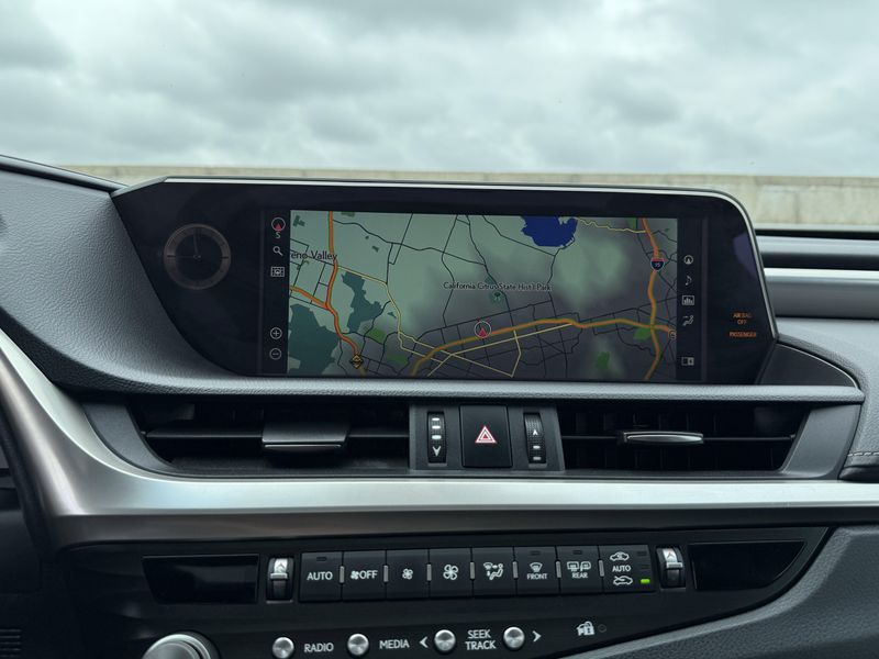 2021 Lexus ES 350 F-SPORTImage 27