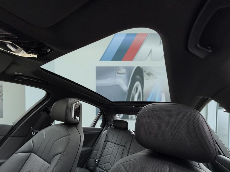 2025 BMW i7 eDrive50Image 20