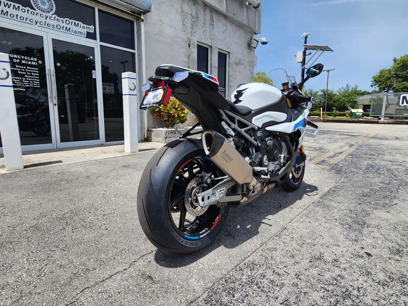 2026 BMW S 1000 RRImage 13