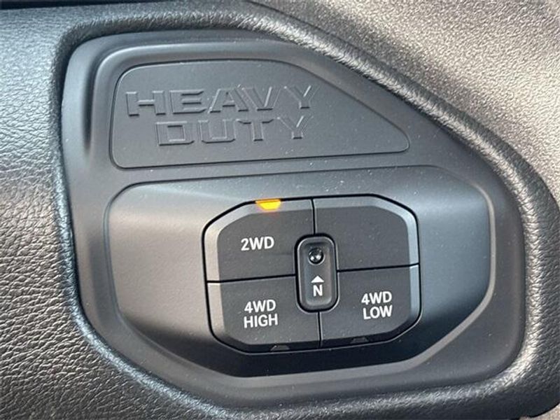 New 2026 RAM 2500 Black Express Crew Cab 4x4 6