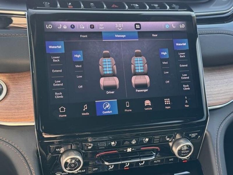 New 2025 Jeep Grand Cherokee Summit Reserve 4x4Image 20