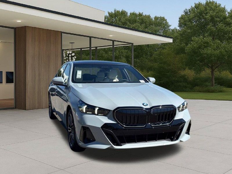 New 2027 BMW 5 Series 540i xDriveImage 5