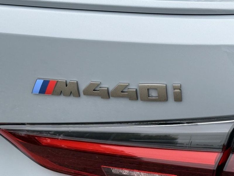 2023 BMW 4 Series M440iImage 13