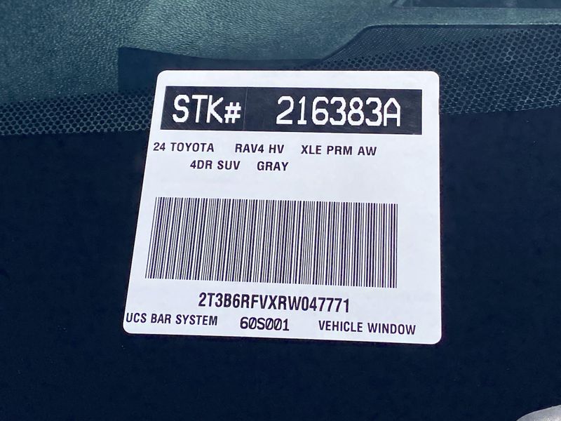 2024 Toyota RAV4 XLE PremiumImage 33