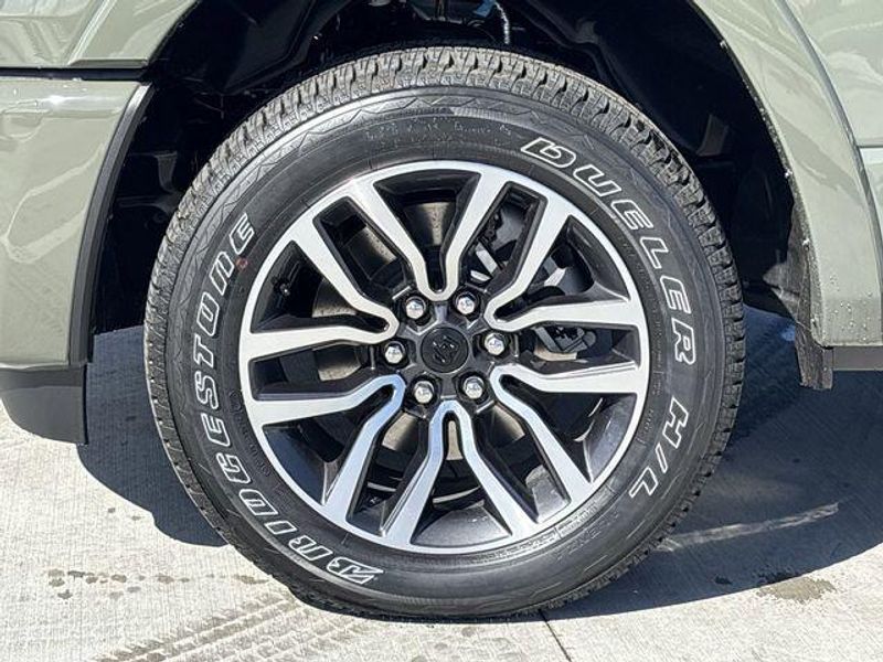 New 2026 RAM 1500 Limited Crew Cab 4x4 5