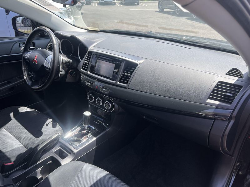 2015 Mitsubishi Lancer GTImage 28