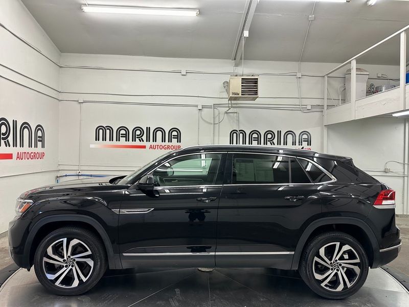 2021 Volkswagen Atlas Cross Sport 3.6L V6 SEL PremiumImage 13