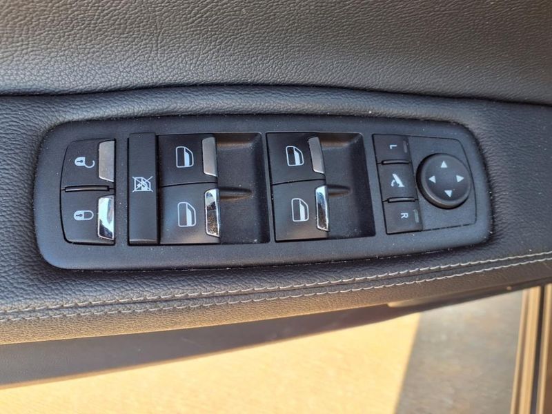 Used 2022 Maserati Ghibli Modena Q4Image 10