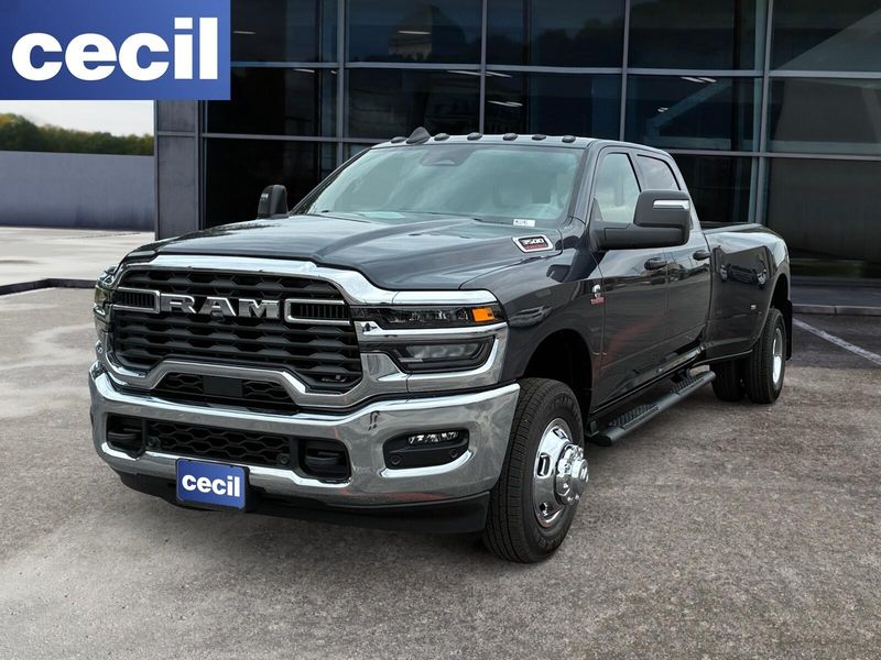 New 2026 RAM 3500 Tradesman Crew Cab 4x4 8' Box