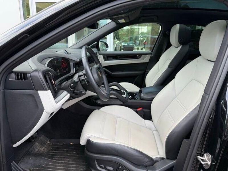 Used 2024 Porsche Cayenne E-Hybrid