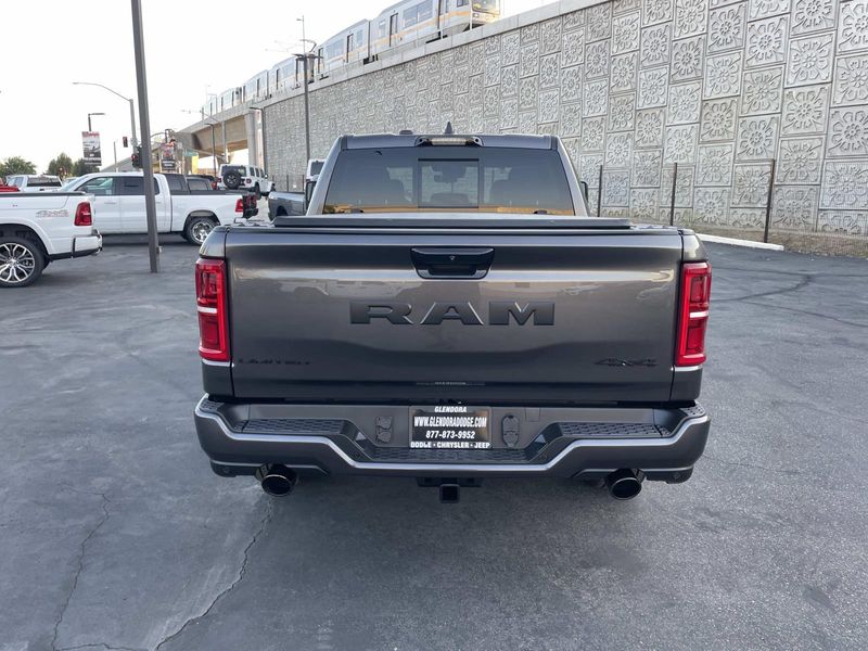 New 2026 RAM 1500 Limited Crew Cab 4x4 5'7' Box