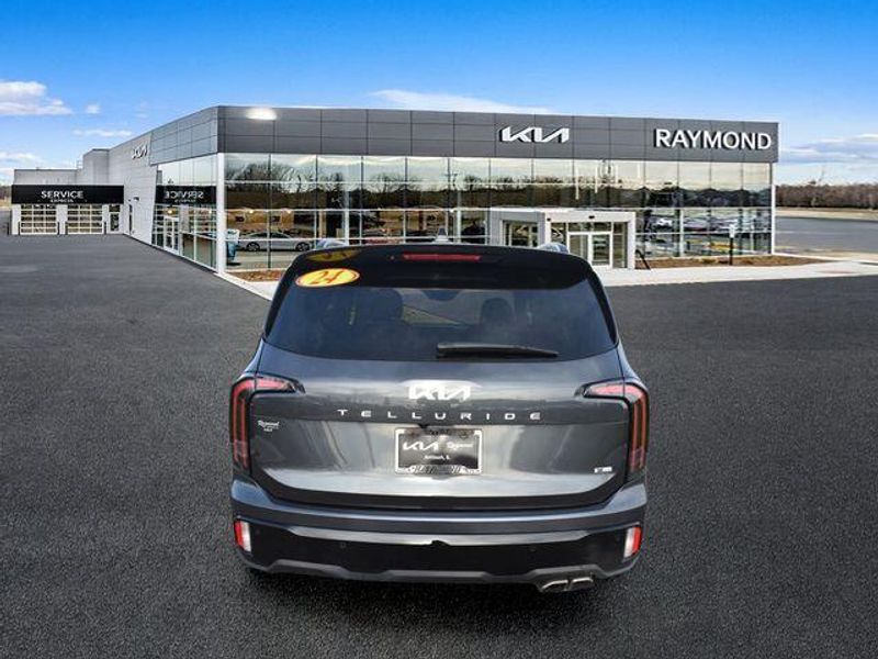 Used 2024 Kia Telluride SX-Prestige X-LineImage 5