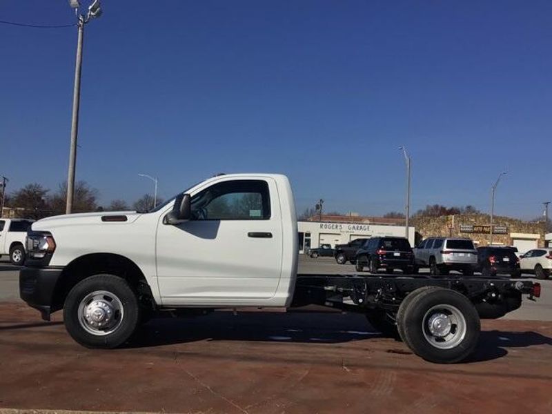 2024 RAM 3500 Tradesman Chassis Regular Cab 4x4 60