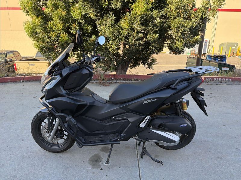 Used 2025 Honda ADV 160 Image 14