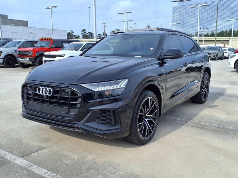 2021 Audi Q8 55 PrestigeImage 14