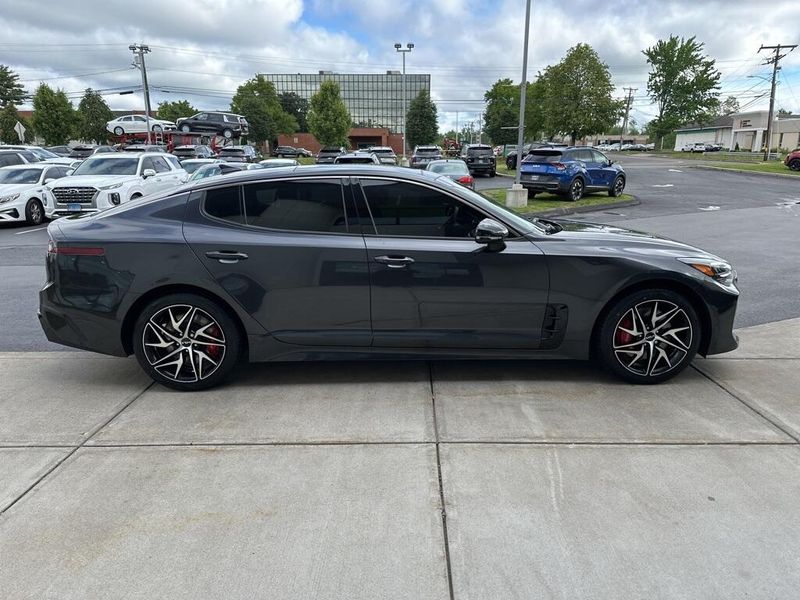 2023 Kia Stinger GT-LineImage 4