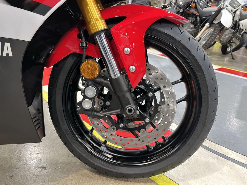 New 2026 Yamaha YZF-R7 70TH ANNIVERSARY EDITION Image 16