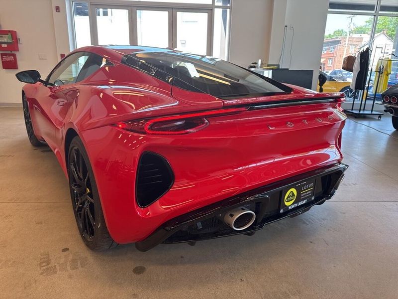 2025 Lotus Emira 