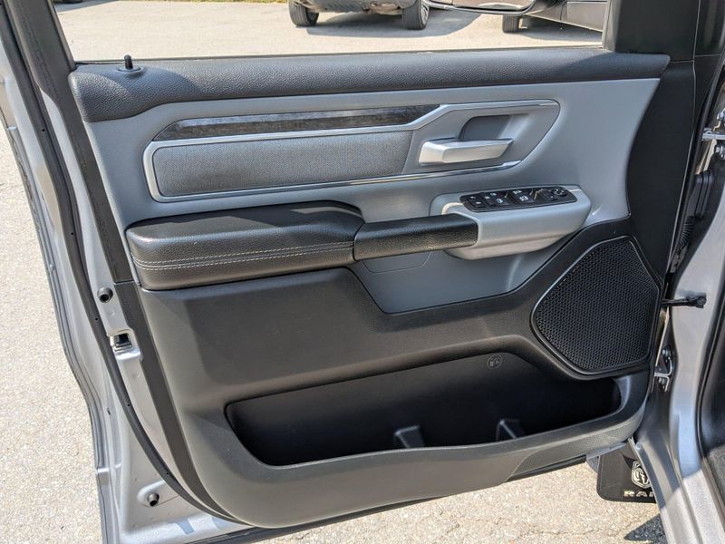 2019 Ram 1500 Big Horn Lone Star photo 9