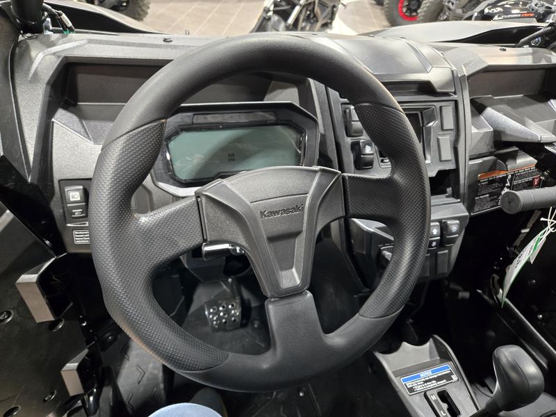 2025 Kawasaki TERYX KRX4 1000 BLACKOUT EDITION MATTE SPARK BLACK Image 17