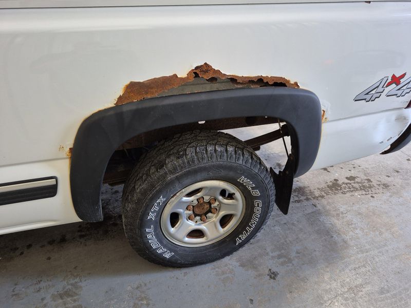 2000 Chevrolet Silverado 1500 Image 10