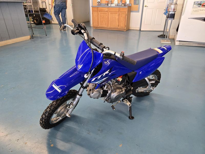 2025 Yamaha TTR 50E TEAM BLUE Image 4