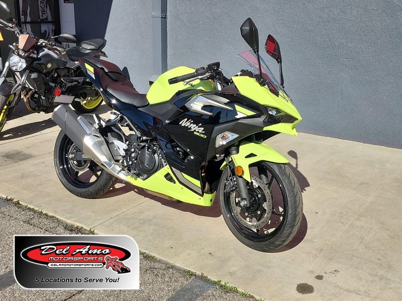 New 2026 Kawasaki NINJA 500 ABS Image 1