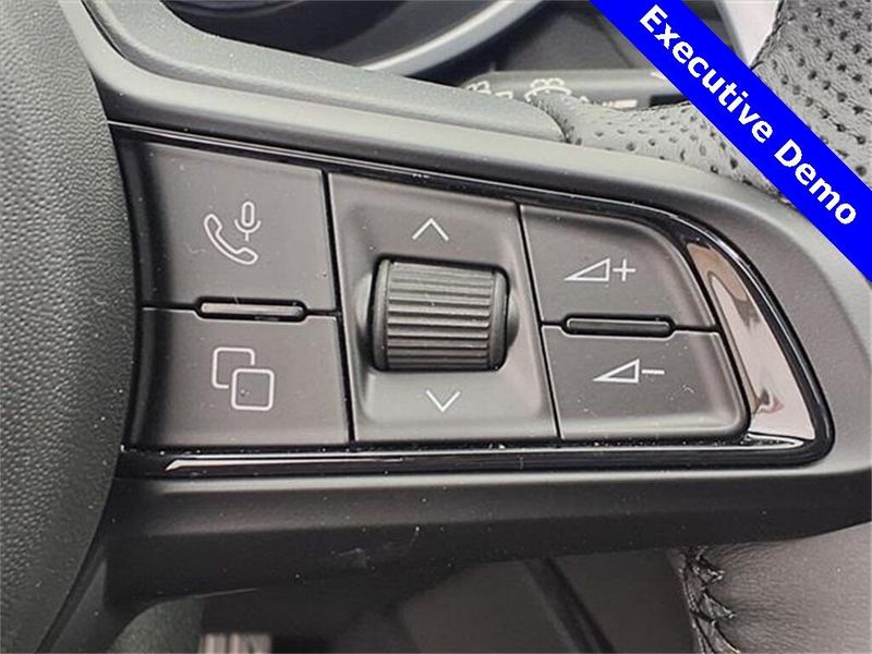 New 2025 Alfa Romeo Stelvio AwdImage 18