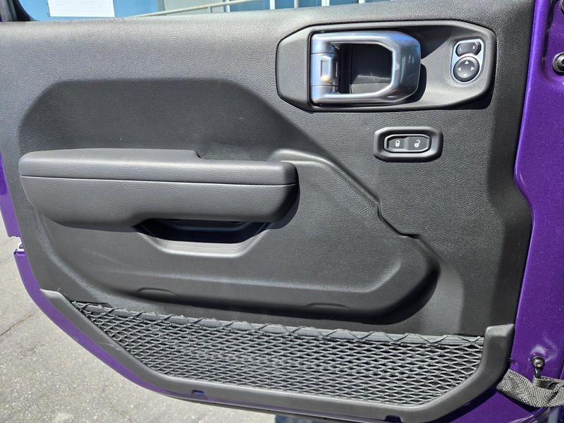 New 2026 Jeep Wrangler 4-door Rubicon