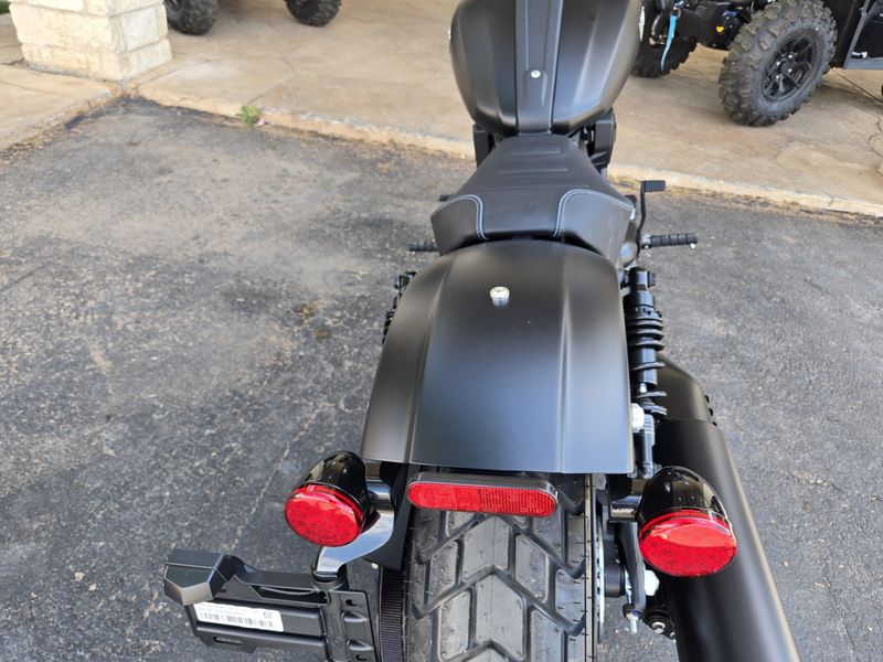 2025 Indian Motorcycle SCOUT BOBBER LIMITED BLACK SMOKE Image 18