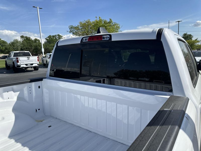 2025 RAM 1500 Big Horn Crew Cab 4x4 5