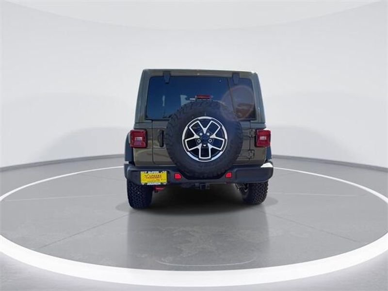 New 2025 Jeep Wrangler 4-door RubiconImage 7