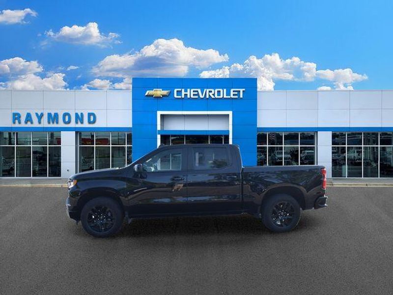 Used 2023 Chevrolet Silverado 1500 RSTImage 6