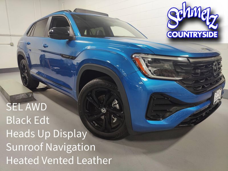 Used 2025 Volkswagen Atlas Cross Sport SEL AWD R-Line Black w/Sunroof/NavImage 1